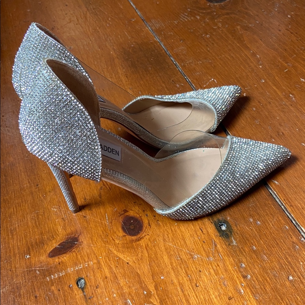 Steve Madden Silver Peekaboo Stiletto Heels - Picture 3 of 11
